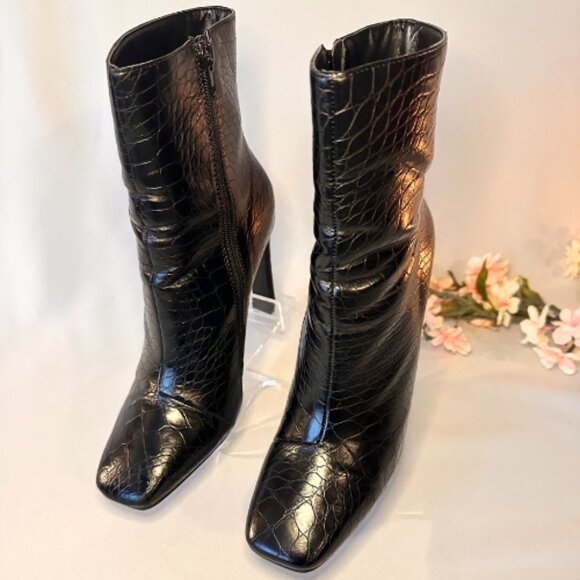 Black Croc-Patterned Booties - Picture 2 of 11